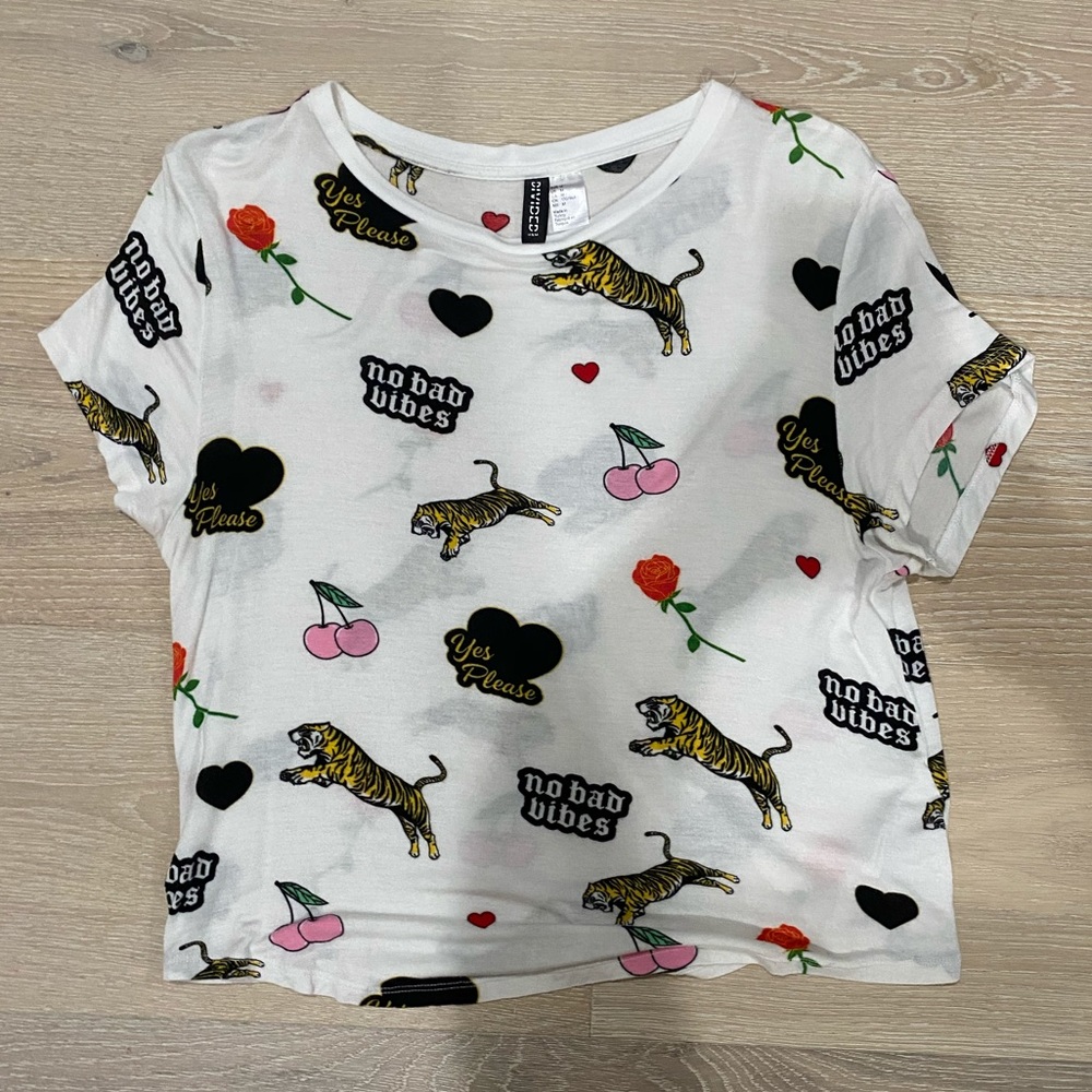 H&M Pattern T-Shirt